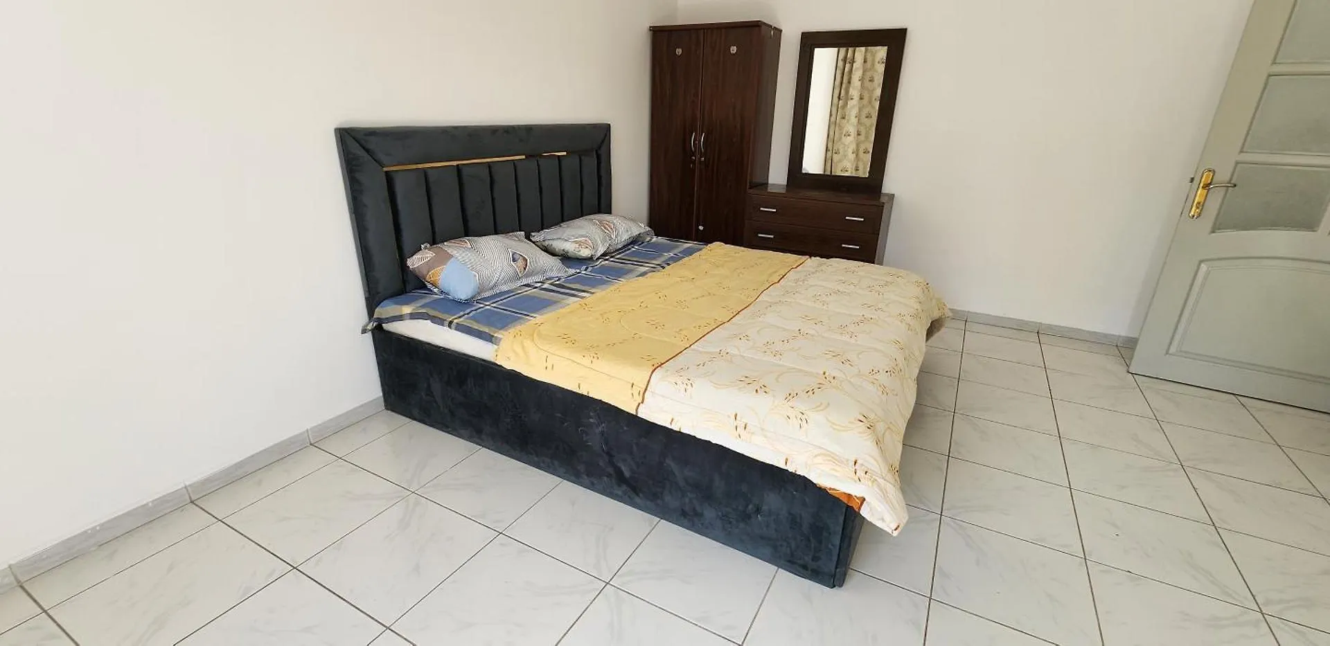 Guest house Vivu'S Holiday Home Sharjah United Arab Emirates